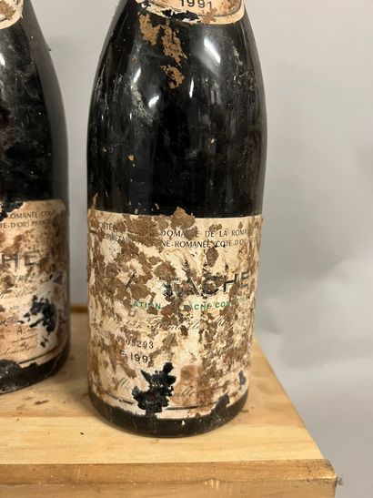 3 bouteilles LA TACHE, DRC 1991 (ea, très...