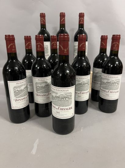 12 bottles DOMAINE DE CHEVALIER, Pessac-Léognan...