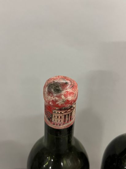 2 bottles Château MARGAUX, 1° cru Margaux...