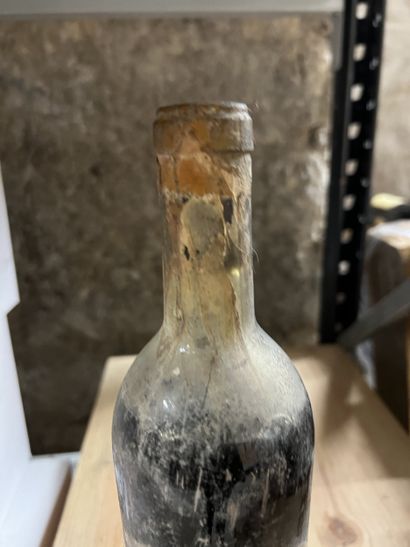 1 bottle Château RAYMOND-LAFON, Sauternes...
