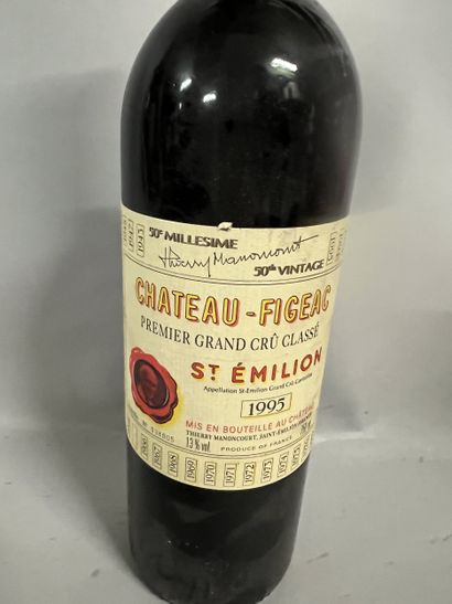 1 bottle Château FIGEAC, 1° Grand cru St-Emilion...