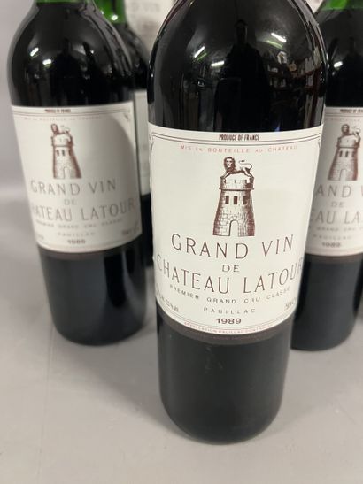 12 bottles Château LATOUR, 1° cru Pauillac...