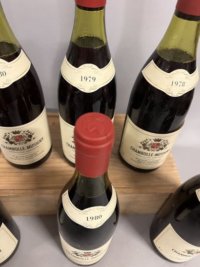 6 bottles CHAMBOLLE-MUSIGNY M. Régnier 1980...