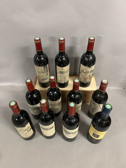 12 bottles BORDEAUX DIVERS, (1 Ch. Smith...