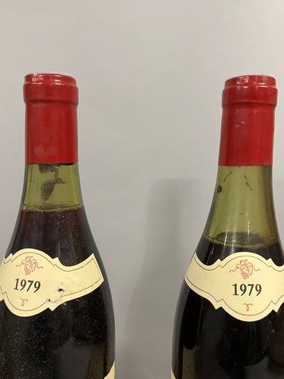 2 bottles VOLNAY 