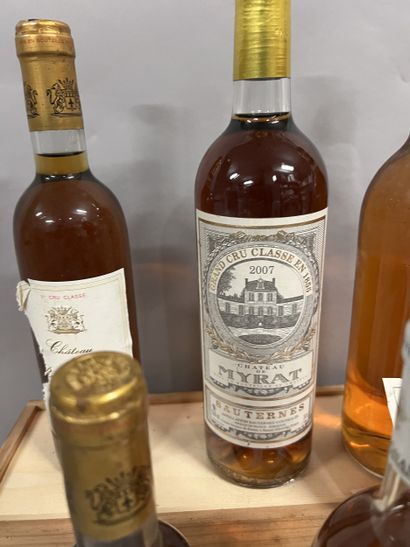 5 bottles BORDEAUX DIVERS, (2 half-litres...