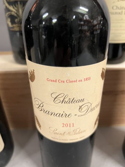 5 bottles SAINT-JULIEN DIVERS, (2 Ch. Gruaud...