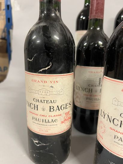 12 bottles Château LYNCH-BAGES, 5° cru Pauillac...