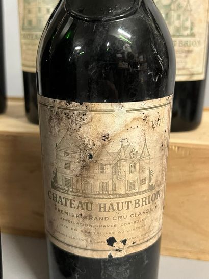 6 bottles Château HAUT-BRION, 1° cru Pessac-Léognan...