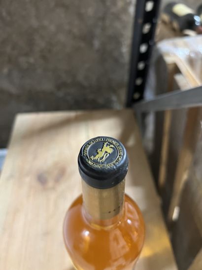 1 bottle Château GUIRAUD, 1° cru Sauternes...