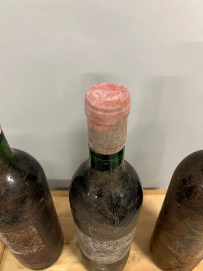 3 bottles Château LAFITE-ROTHSCHILD, 1° cruPauillac...