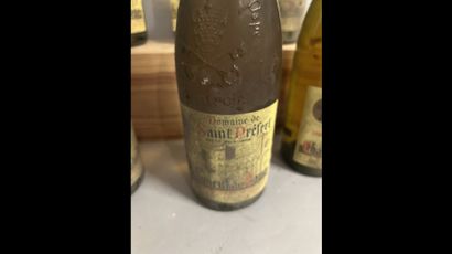 6 bottles CHATEAUNEUF-DU-PAPE BLANC Domaine...