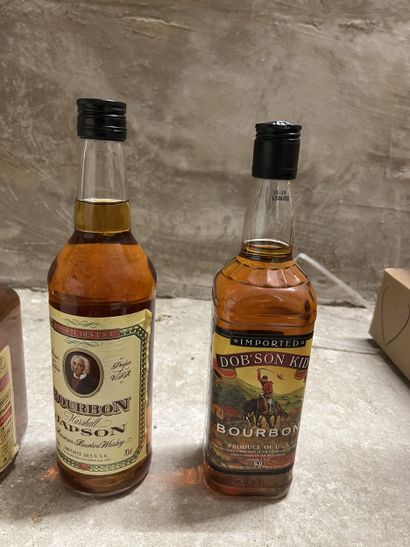 4 bottles BOURBON (Dobson kid, Kentucky Gentleman,...