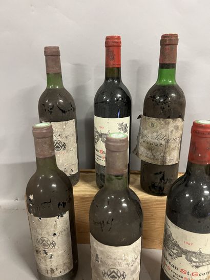 6 bottles BORDEAUX DIVERS (2 Ch St. Georges...