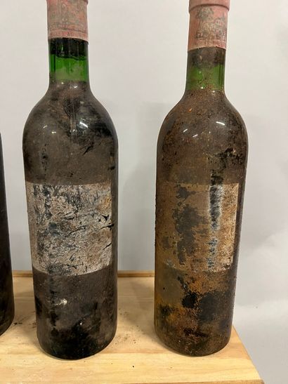 3 bottles Château LAFITE-ROTHSCHILD, 1° cruPauillac...