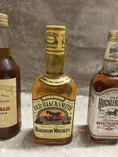 3 bottles BOURBON (Old Team 8 years, Old...