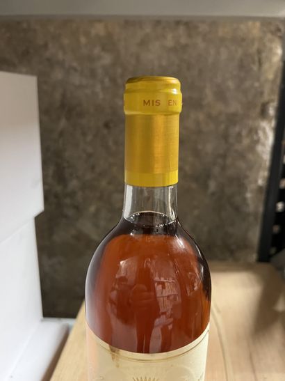 1 bottle Château D'YQUEM, 1° cru supérieur...