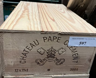 12 bottles Château PAPE-CLEMENT, Pessac-Léognan...