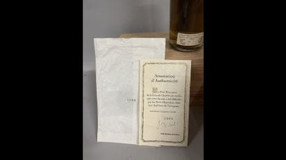 1 half-bottle CHARTREUSE verte, 