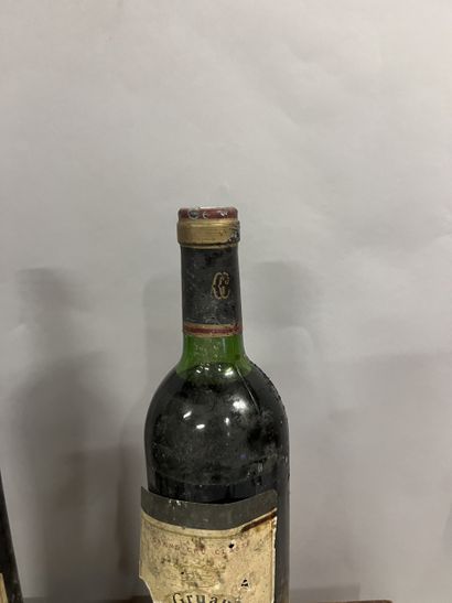2 bottles Château GRUAUD-LAROSE, 2° cru Saint-Julien...
