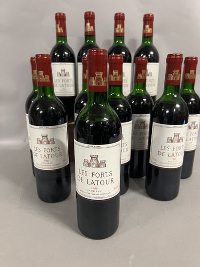 12 bottles LES FORTS DE LATOUR, Pauillac...