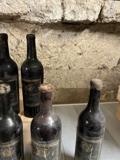 8 bottles Château TROTTEVIELLE, Grand Cru...