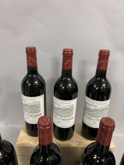 12 bottles DOMAINE DE CHEVALIER, Pessac-Léognan...