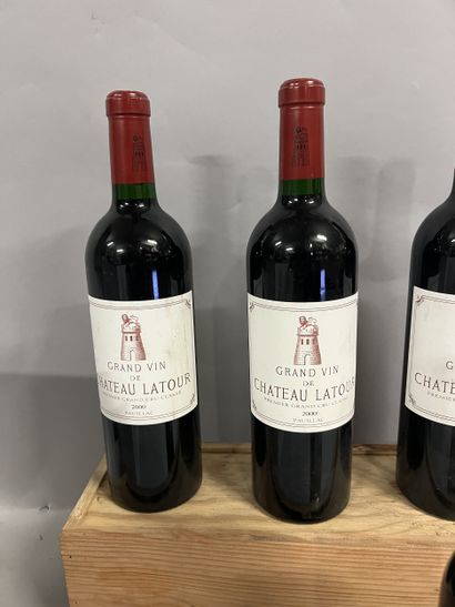 4 bottles Château LATOUR, 1° cru Pauillac...