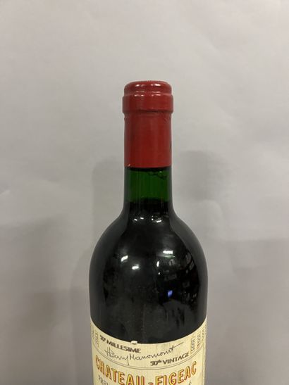 2 bottles Château GRUAUD-LAROSE, 2° cru Saint-Julien...