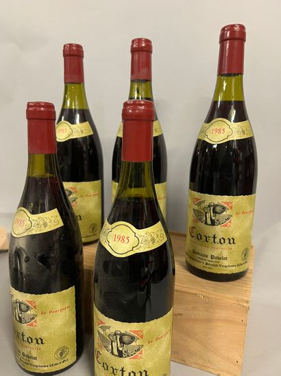 5 bouteilles CORTON Pavelot 1985 (2 TLB,...