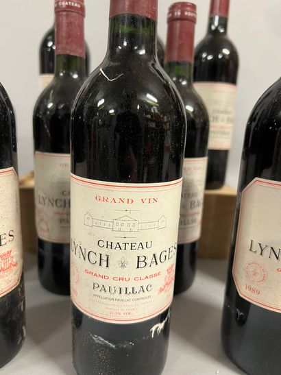 12 bottles Château LYNCH-BAGES, 5° cru Pauillac...