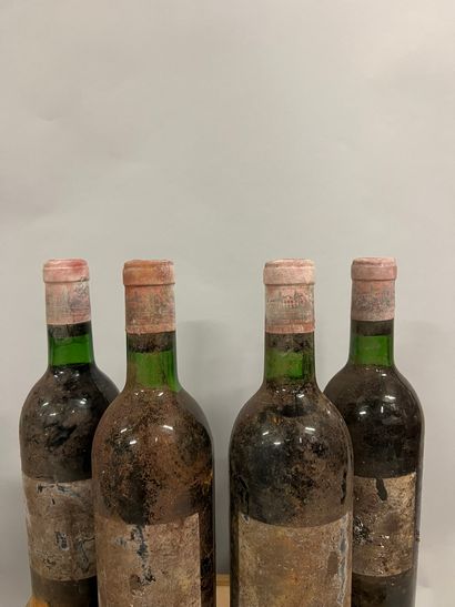 4 bottles Château LAFITE-ROTHSCHILD, 1° cruPauillac...
