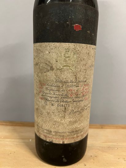 1 bottle Château MOUTON-ROTHSCHILD, 1° cru...
