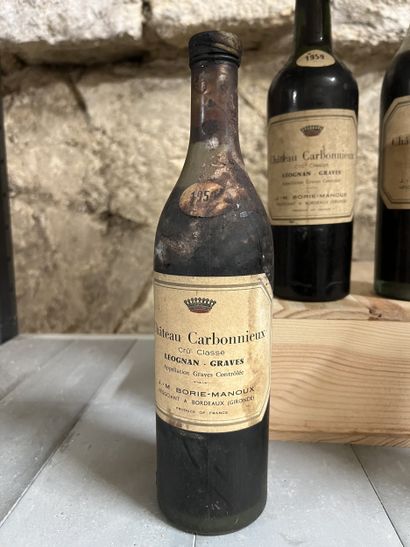 4 bottles Château CARBONNIEUX, Pessac-Léognan...
