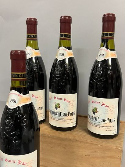 4 bottles CHATEAUNEUF-DU-PAPE Clos Saint-Jean...