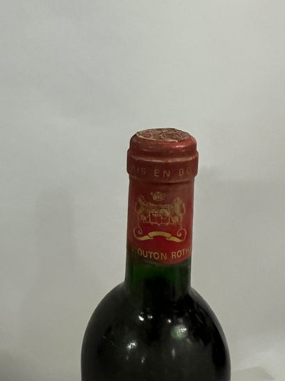 1 bottle Château MOUTON-ROTHSCHILD, 1° cru...