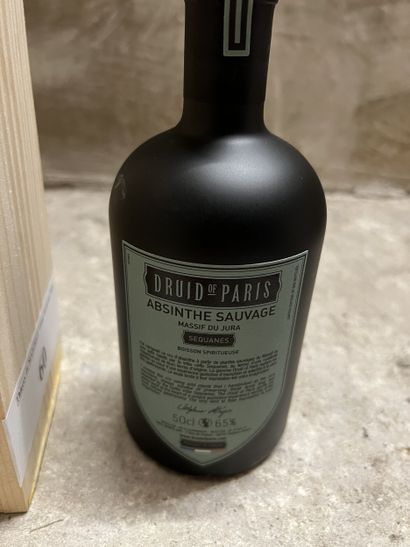 1 bottle ABSINTHE 