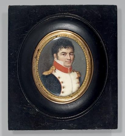 Miniature ovale sur ivoire: Portrait d'un...