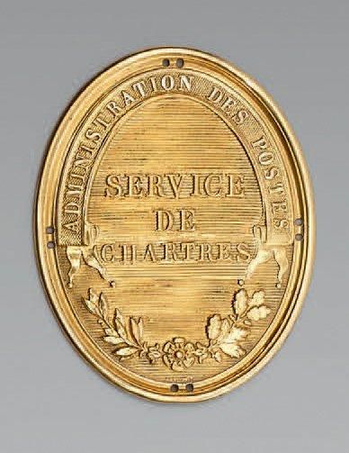 Plaque de poste aux chevaux ovale en laiton...
