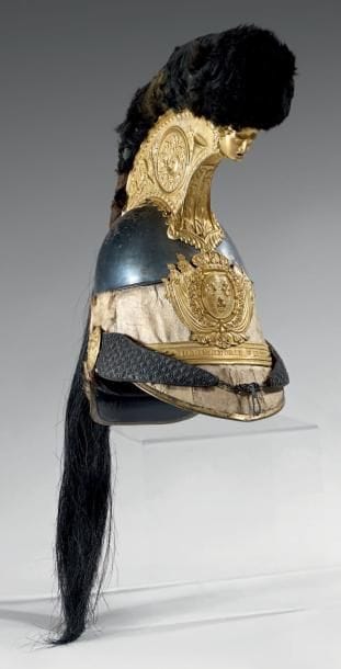 Très rare casque d'officier de gendarmerie...