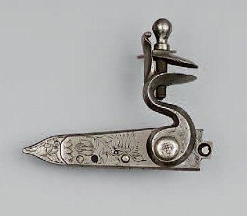 Platine arrière à silex probablement d'une...