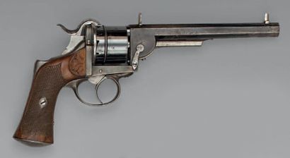 Revolver à broche système Loron, simple et...