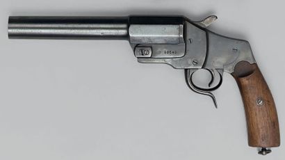 Pistolet, canon basculant en acier bronzé;...