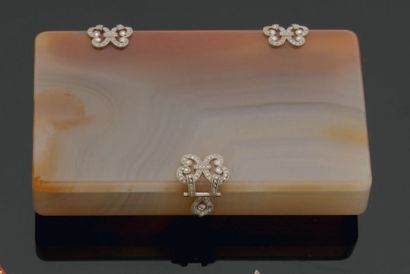 Délicate Boîte rectangulaire en agate avec...