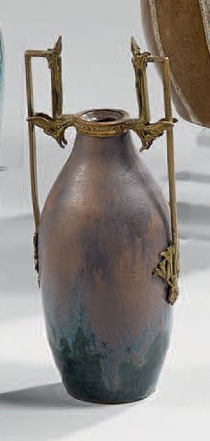 DELAHERCHE Auguste (1857 - 1940)
Vase en...
