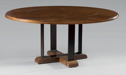 LELEU Jules (1883 - 1961) attribué à
Table...