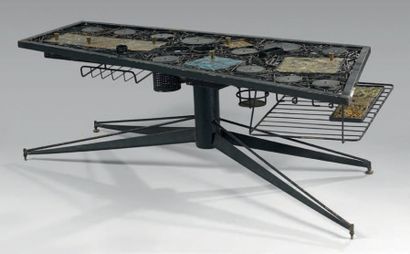 TRAVAIL FRANÇAIS 1970
Grande table basse...