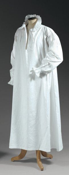 Rare chemise de nuit pour homme, début du...