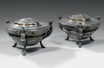 FANNIERE Frères
Belle paire de coupes couvertes,...