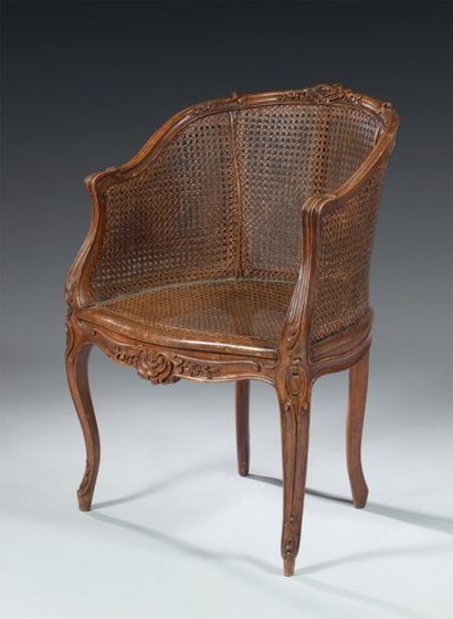 Fauteuil de bureau à dossier corbeille en...